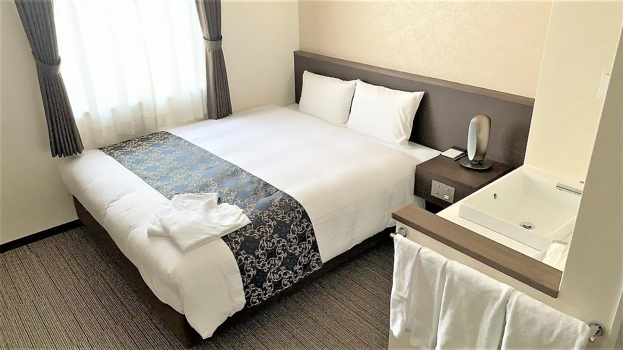 Bande Hotel Osaka 4*,  Japan
